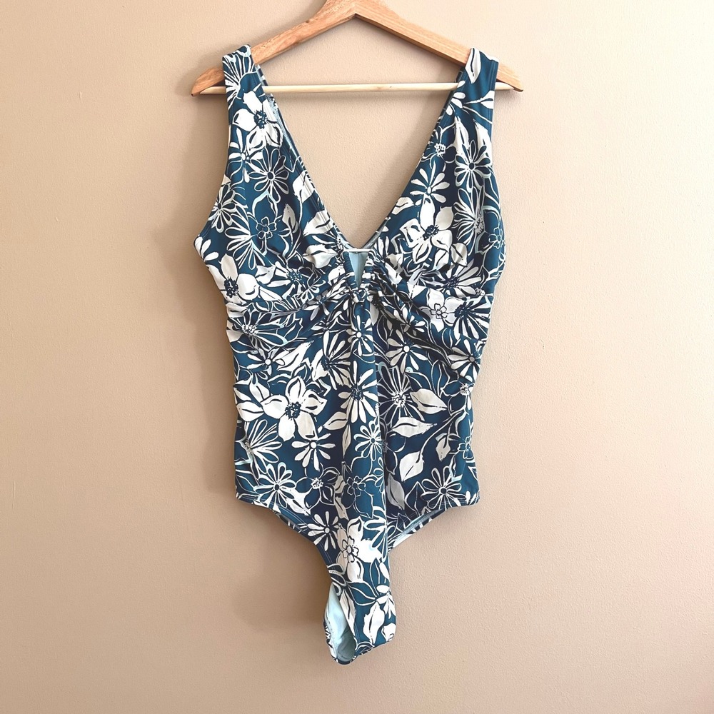 Adore Me Floral One Piece Swimsuit Teal White V-Neck Vacation‎ Plus Size 2X